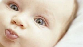 Bebeklerde Katarakt